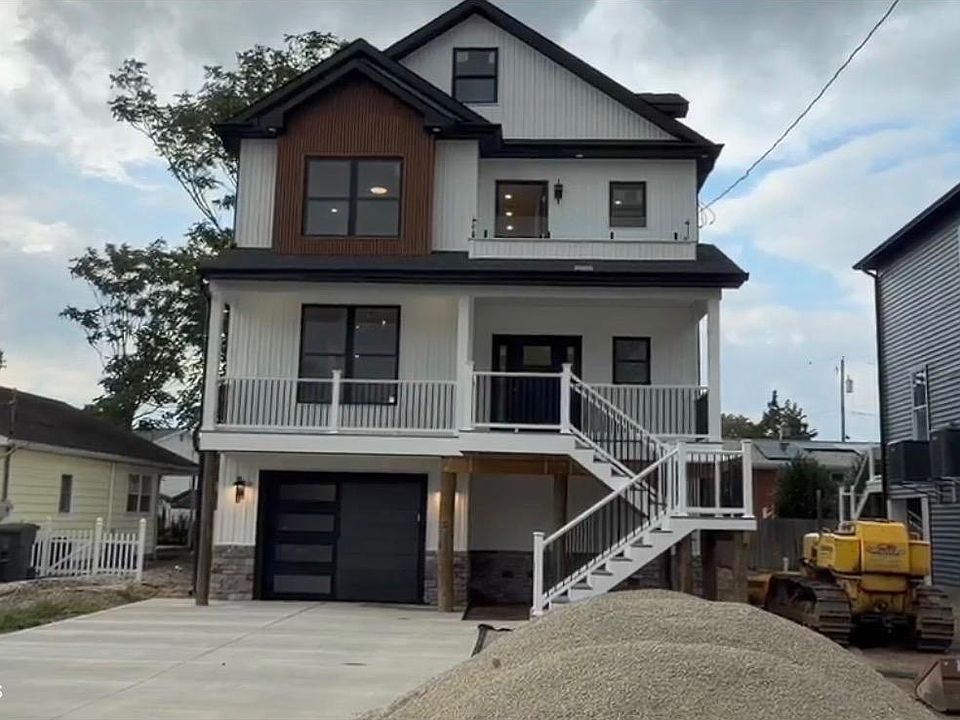 1st image of 94 Pinewood Road