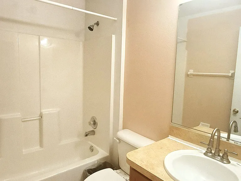 16 Lloshire Path — Photo 19