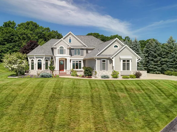 7981 Underwood Rdg, Traverse City, MI 49686