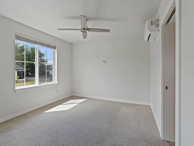 Wall Street Townhomes — Photo 22