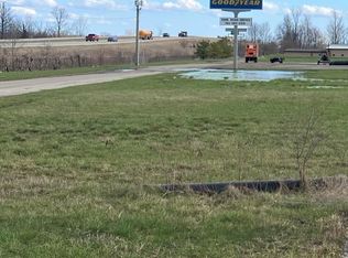 3900 E McGalliard Rd, Muncie, IN 47303