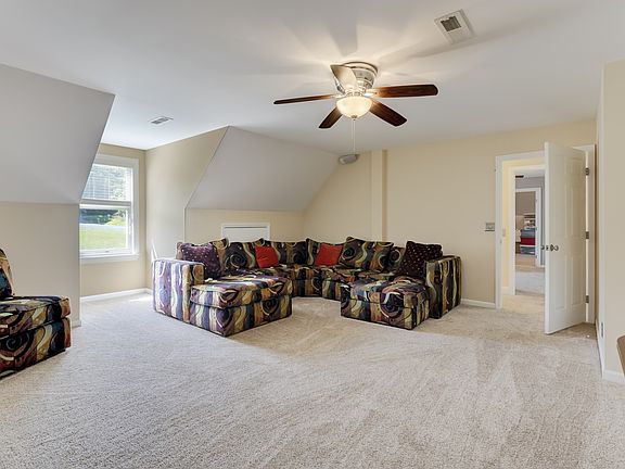 31st image of 1446 Kittrell Rd