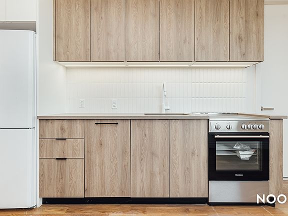 2nd image of 260 Knickerbocker Ave #4G