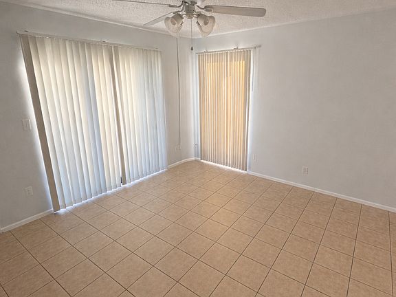 4th image of 2925 Lichen Ln Unit B