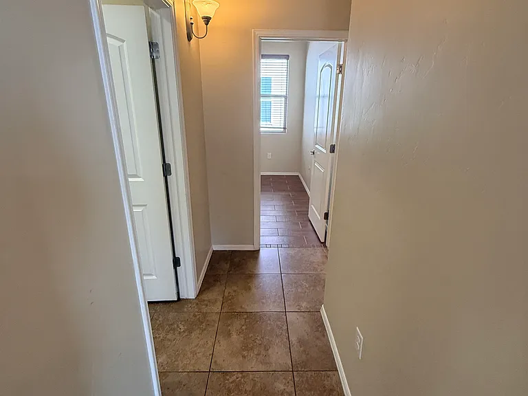 4118 Santiago Way — Photo 15