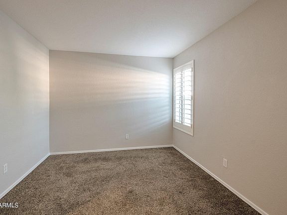 4th image of 1505 N CENTER Street #121