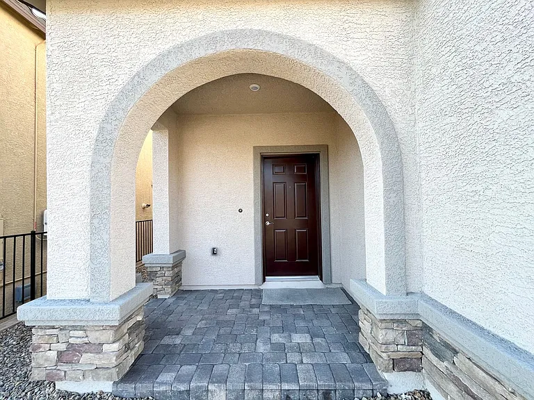 10937 Oregano Ave — Photo 3