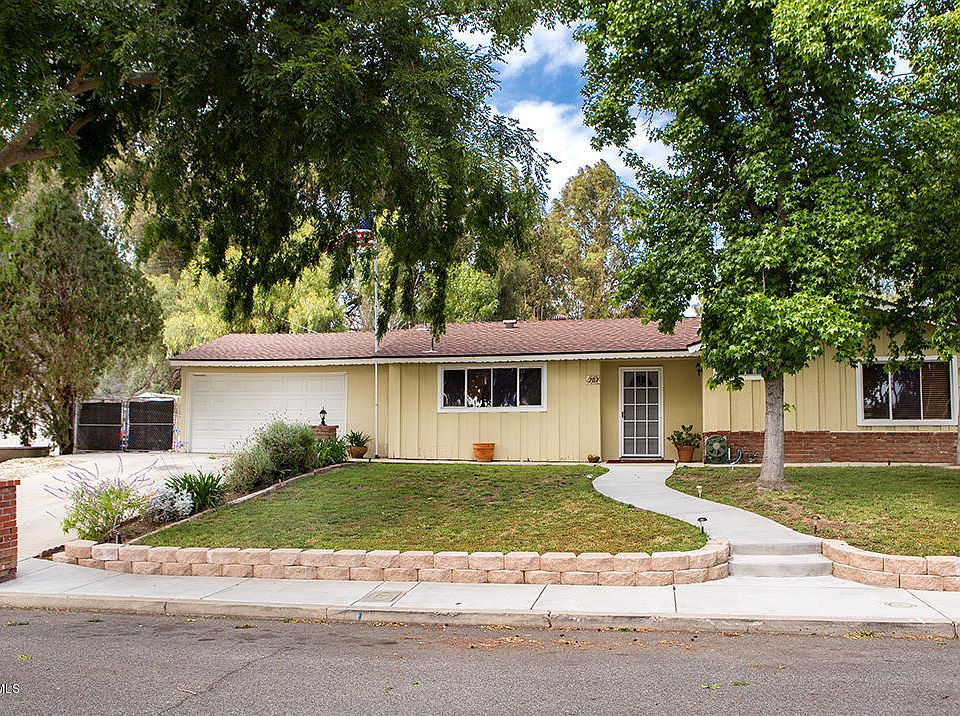 1st image of 707 Calle Pensamiento