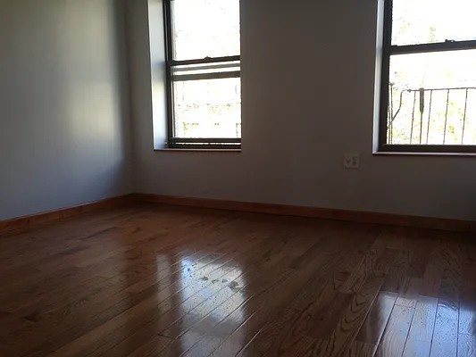 Rented by Elite NY Holdings | media 3