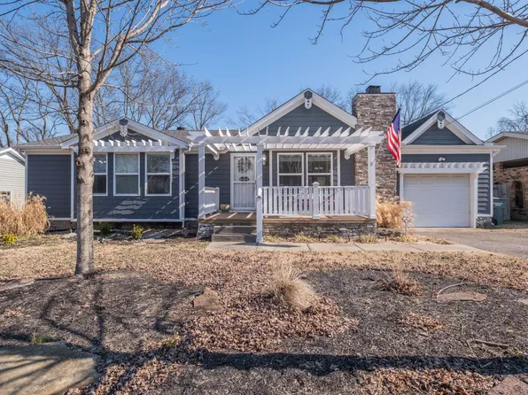 625 Netherlands Dr, Hermitage, TN 37076