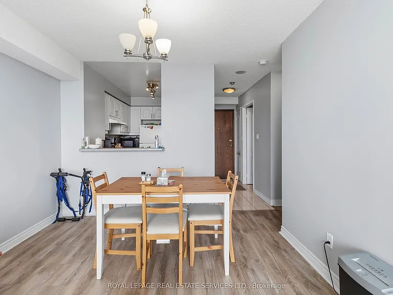 1276 Maple Crossing Blvd #1710 — Photo 8
