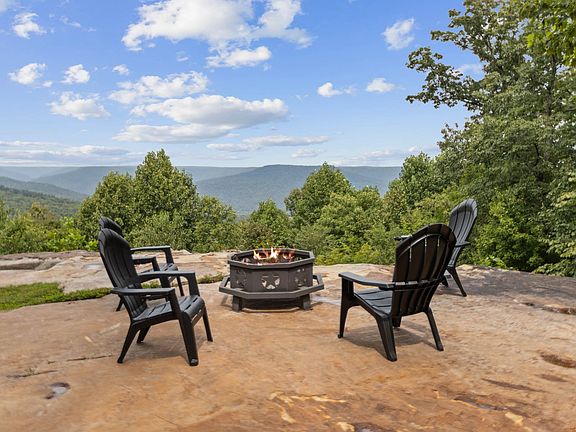 3rd image of 3107 Jackson Point Rd