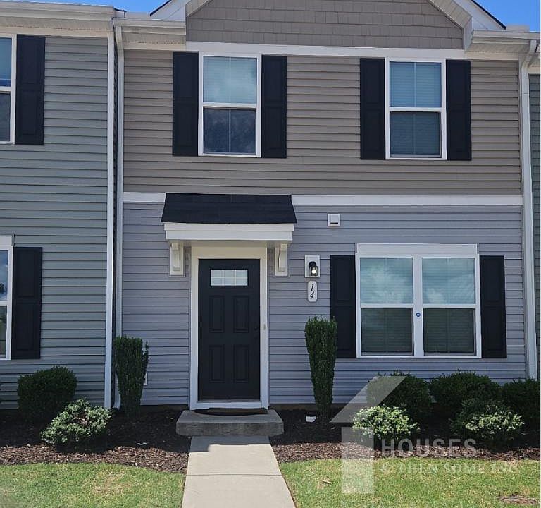 1st image of 14 Pine Thicket Dr