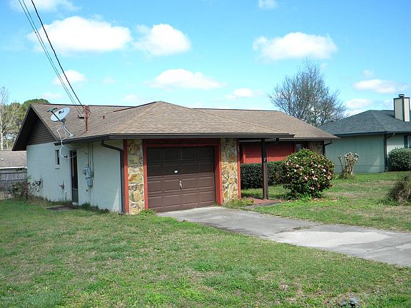 2nd image of 25 Banyan Dr