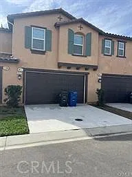 3 bed, 2.5 bath, 1555 sqft, $3,200 — Photo 4