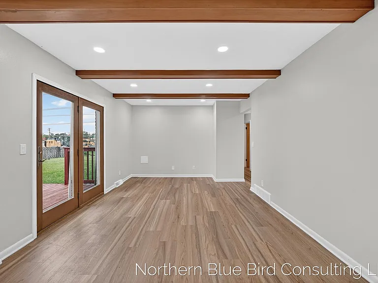5610 Balfour Rd — Photo 7