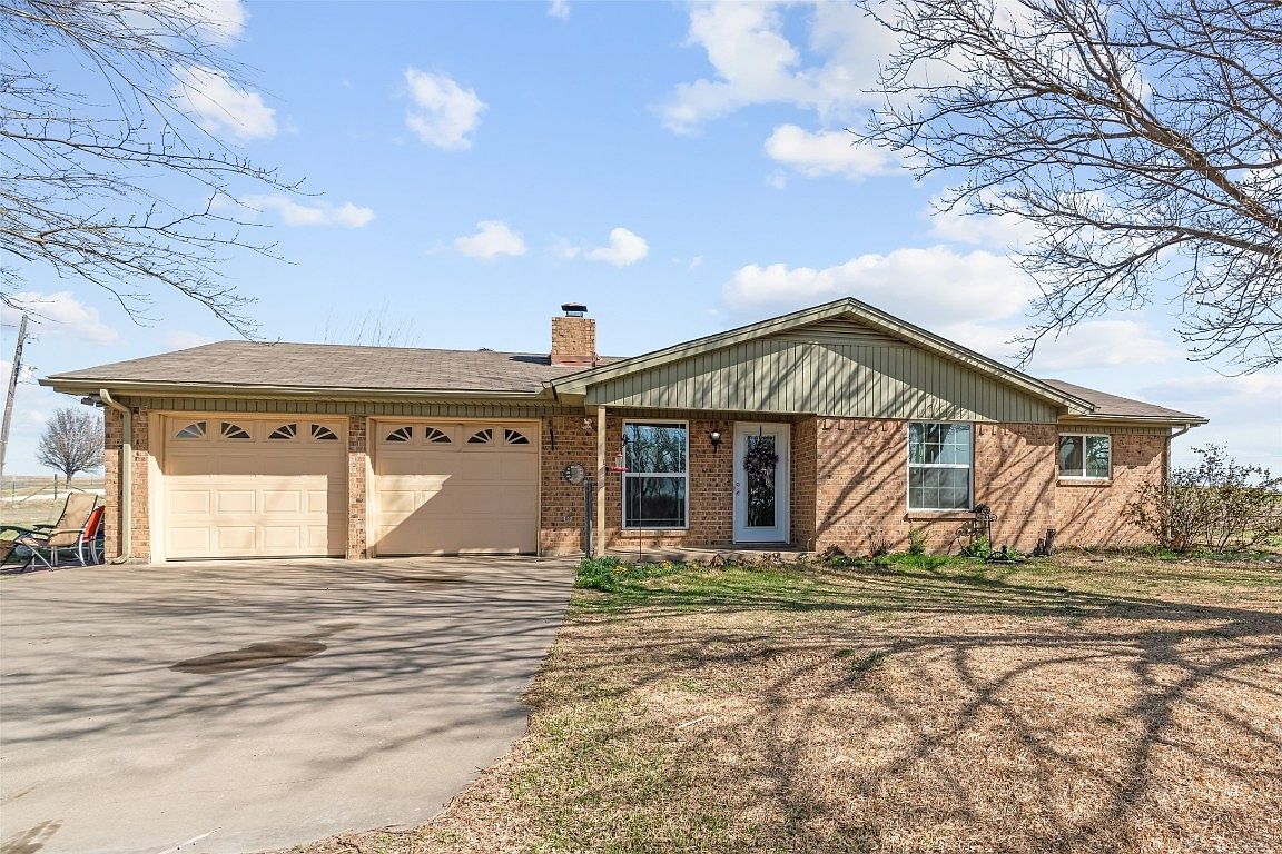 4610 Chisholm Trl, Crowley, TX 76036 | Zillow