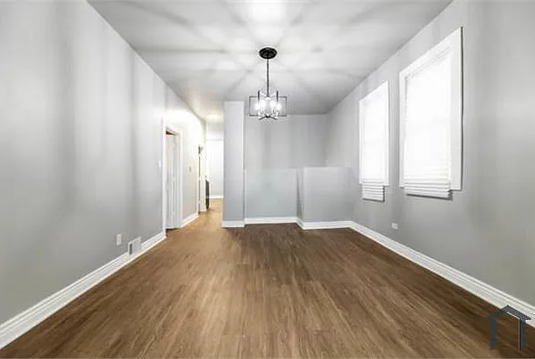 7917 S Ellis Ave — Photo 5