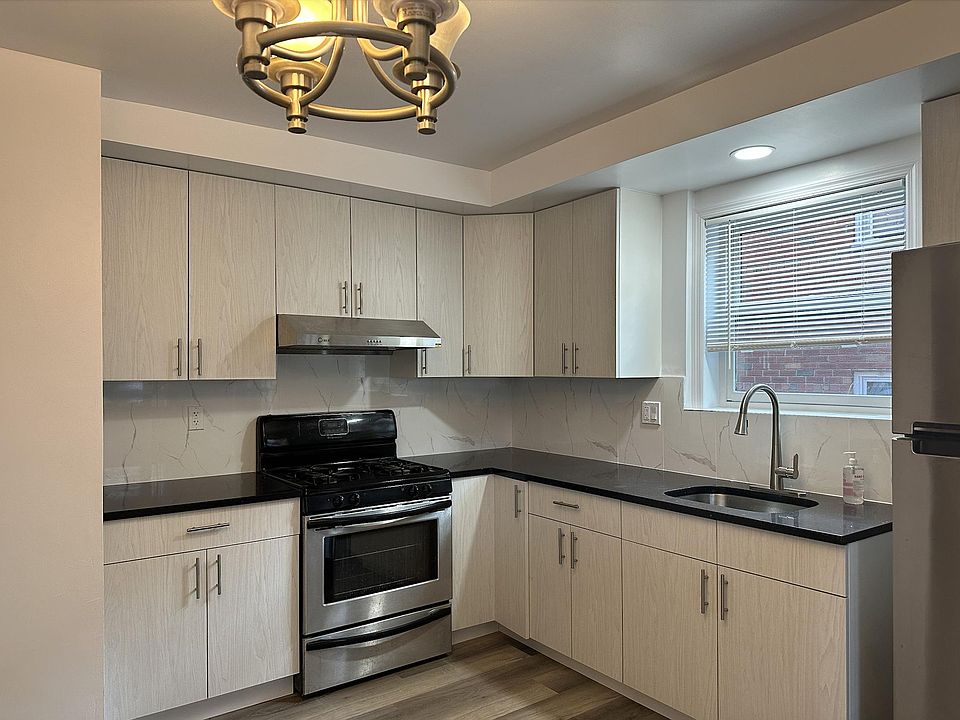 1st image of 14934 34th Ave Floor 2