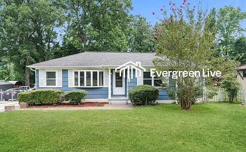 1021 Felix Dr Photo 1