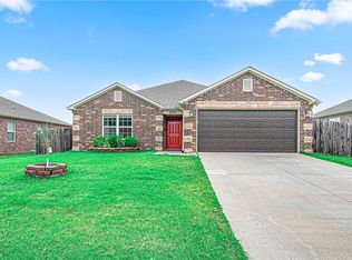 6704 Chestnut Hill Ave, Bentonville, AR 72713