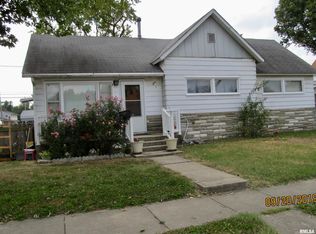132 South Broadway, Centralia, IL 62801