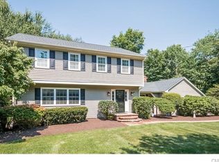20 Horse Stable Cir, Shelton, CT 06484