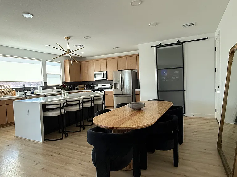 1317 Crimson Sunbird Ave — Photo 3
