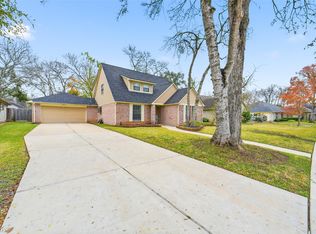 1306 Carriage Dr, Richmond, TX 77406