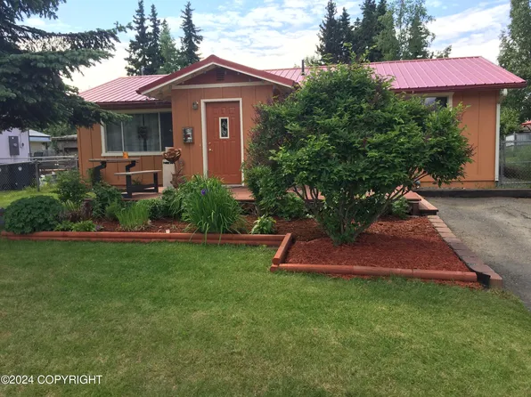 266 Hoyt St, Anchorage, AK 99508