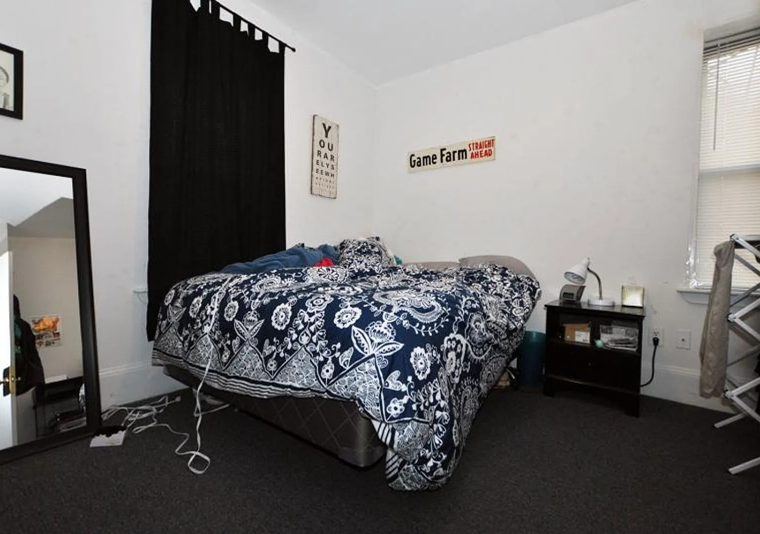Large 4 Bedroom Available 09/01/26 — Photo 3