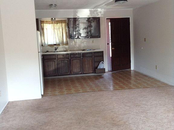 4th image of 103 E Willamette St #5