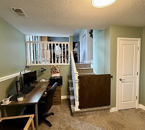 4th image of 1401 Sandra Cir