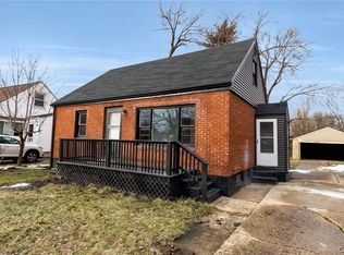 92 Sharon Pkwy, Buffalo, NY 14218