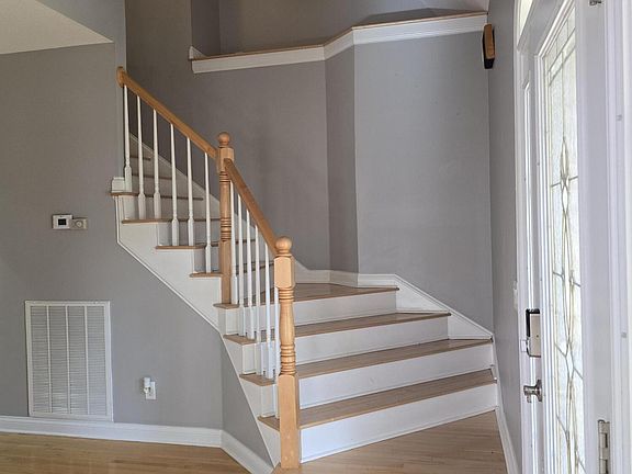 4th image of 6033 Heritage Ridge Dr