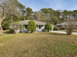 11615 Longwood Key Dr E, Jacksonville, FL 32218