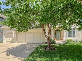 7906 W 154th St, Overland Park, KS 66223