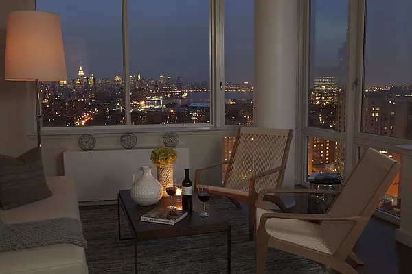 Rented by Forest City Ratner Companies | media 14