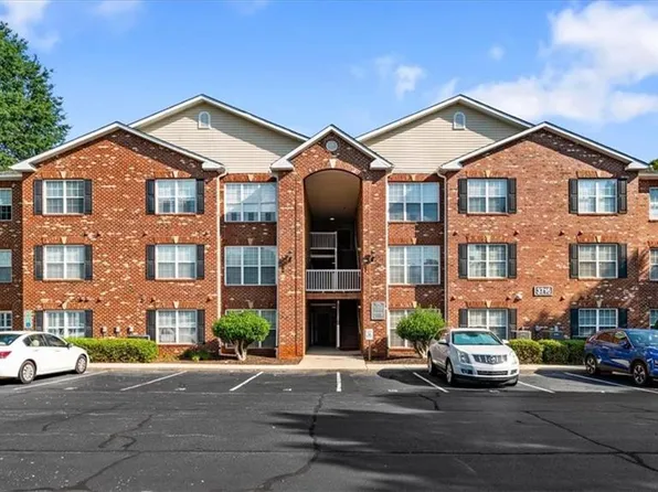 3716 Cotswold Ave Unit B, Greensboro, NC 27410
