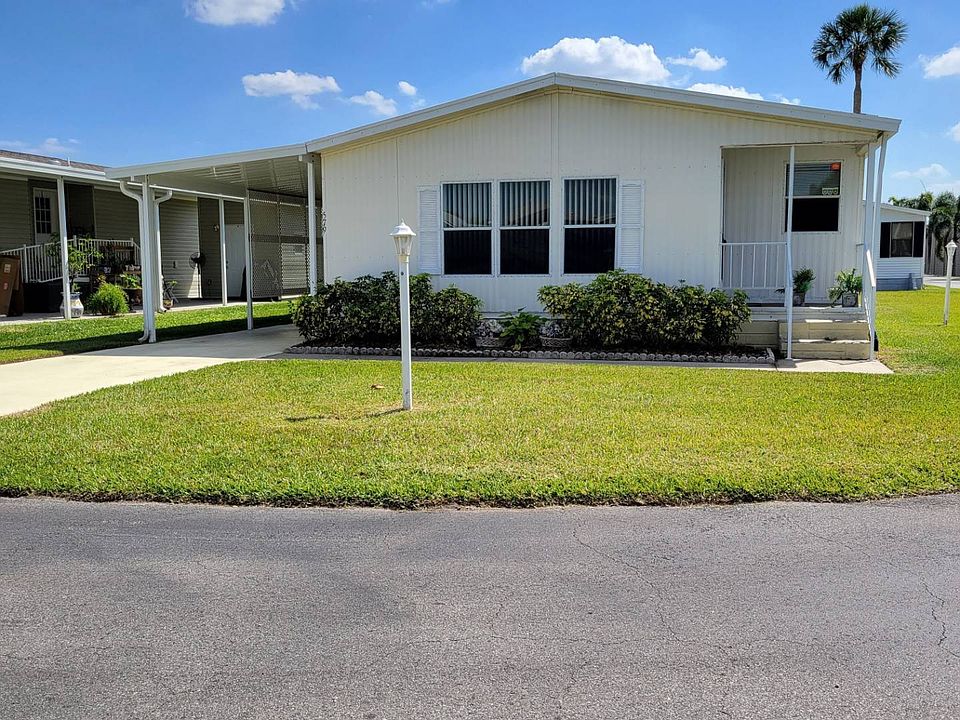 1st image of 579 Wainsbrook Pl