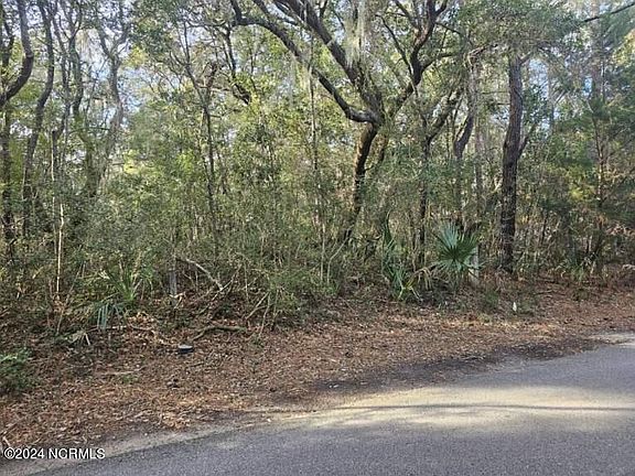 5th image of 22 Fort Holmes Trail