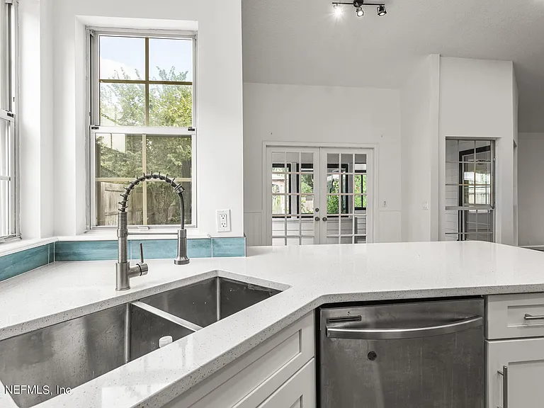 8621 Goodbys Trace Dr — Photo 22