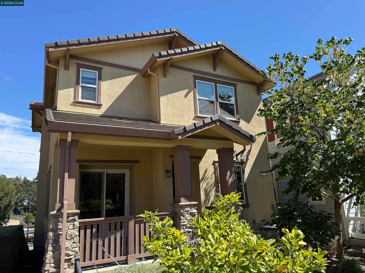 4 bed, 2385 sqft, $6,250 — Photo 1