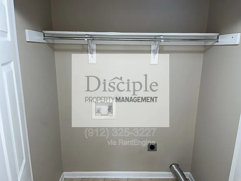 22 E Dubois St #8B — Photo 23