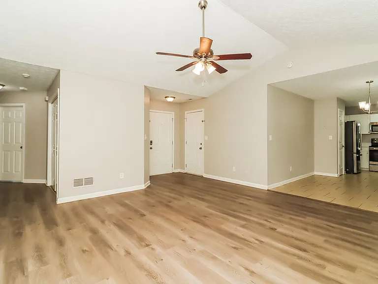 88 Ann Cir SE — Photo 5