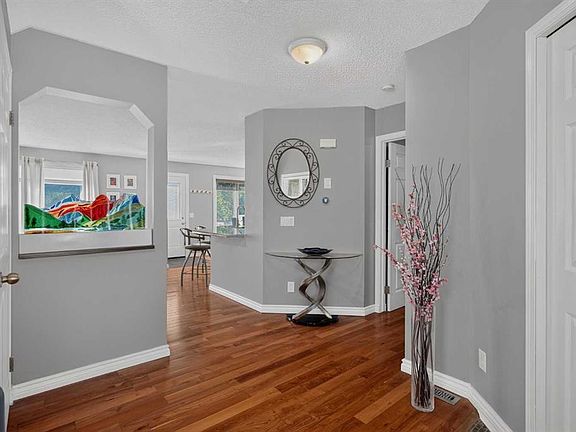 4th image of 13 N Coventry Way NE