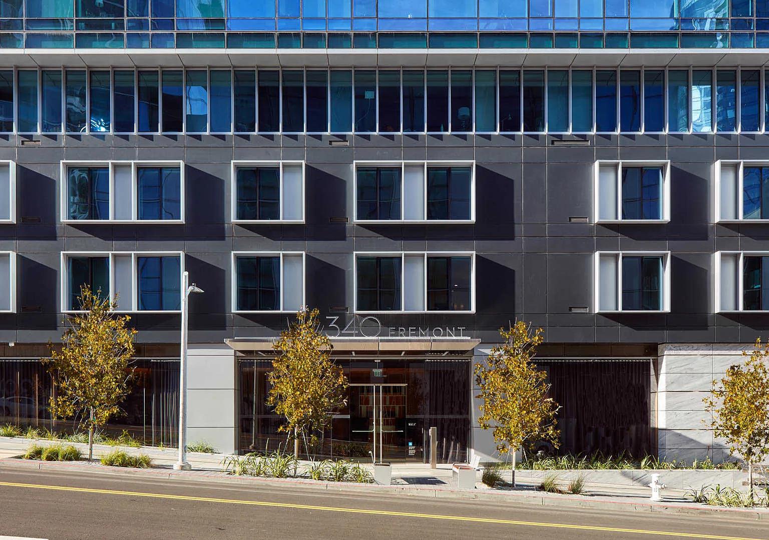 340 Fremont — Photo 3