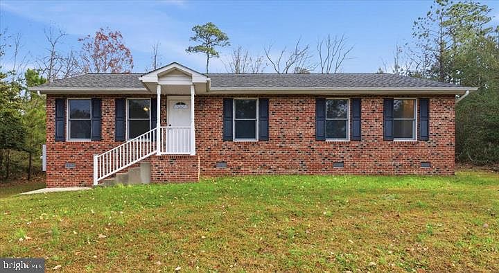 1st image of 18448 Three Notch Rd