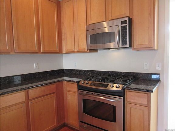 5th image of 1368 Hollins Hall Ln #1
