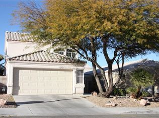 8212 Cimarron Ridge Dr, Las Vegas, NV 89128